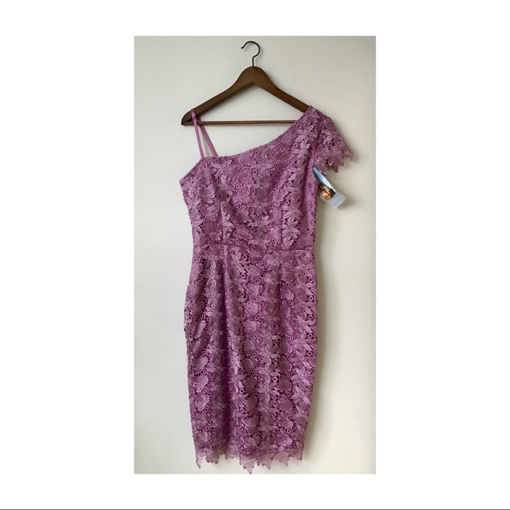 Bettie Page One Shoulder Lace Dress in Lavender